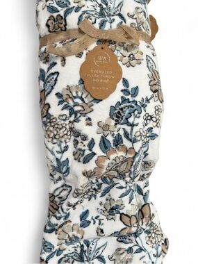 Oversized Plush Throw Blanket - Cream Floral